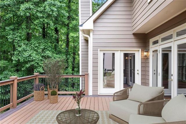 963 Bolingbrook SW Drive, Marietta, GA 30064