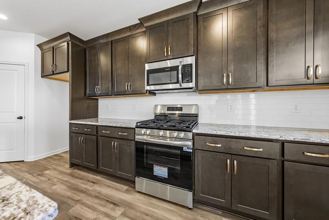 2947 Wyndham Village Drive, Opelika, AL 36804