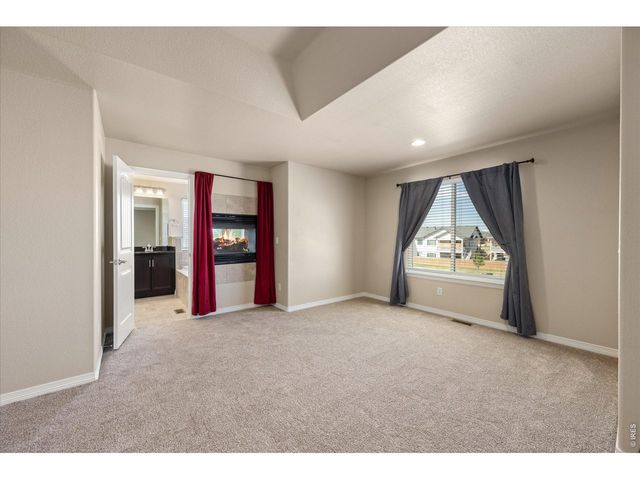 480 Wind River Dr, Windsor, CO 80550