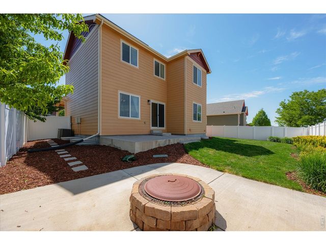 480 Wind River Dr, Windsor, CO 80550
