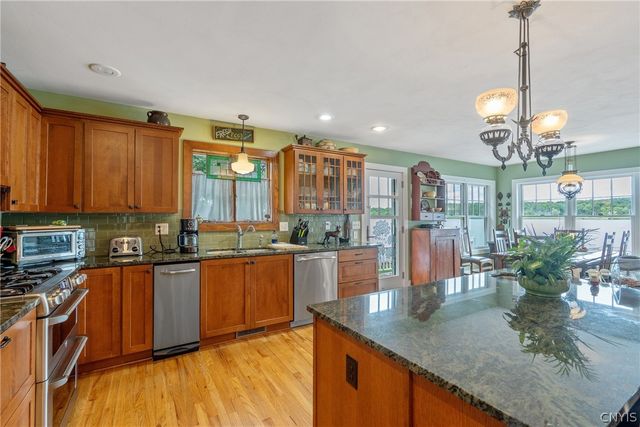4252 Westshore Manor Road, Lafayette, NY 13078