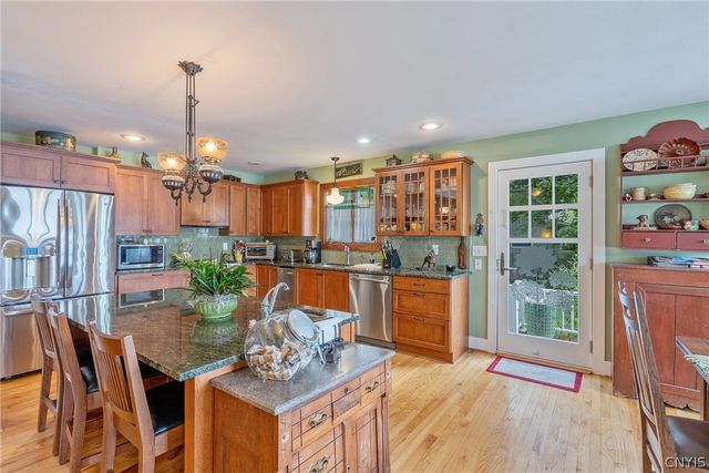 4252 Westshore Manor Road, Lafayette, NY 13078