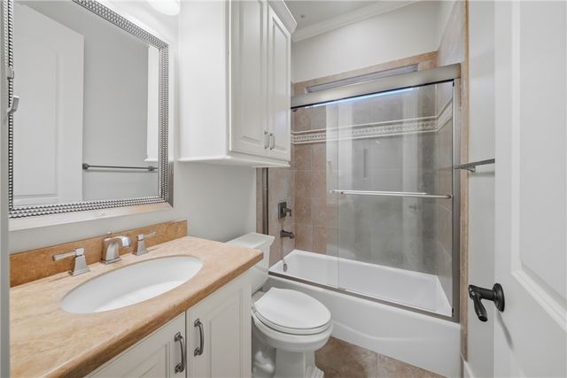 3215 Pinyon Creek Drive, Bryan, TX 77807