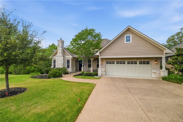 3215 Pinyon Creek Drive, Bryan, TX 77807