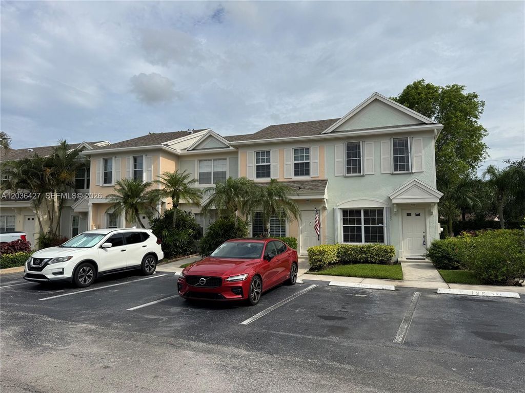 77 SIMONTON CR 77, Weston, FL 33326