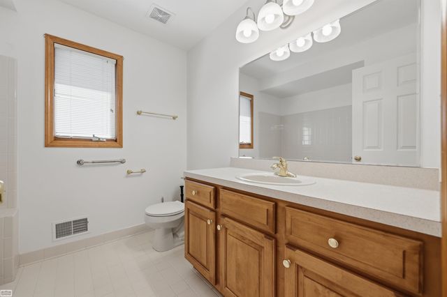 50988 Shenandoah Drive, Macomb Twp, MI 48044