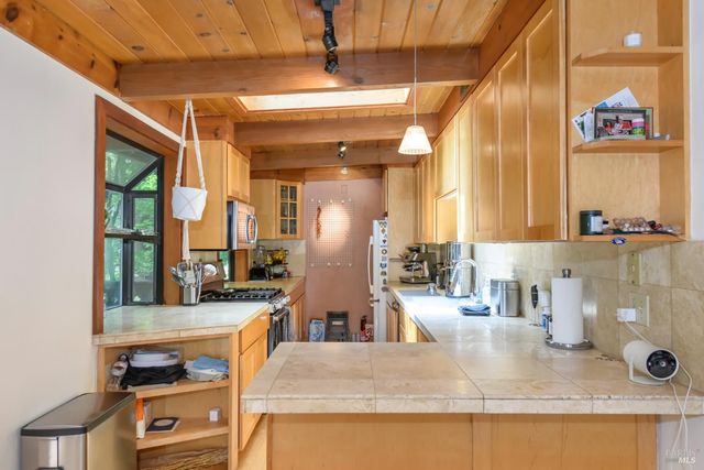 544 Cascade Dr, Mill Valley, CA 94941