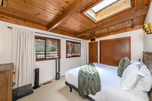 544 Cascade Dr, Mill Valley, CA 94941