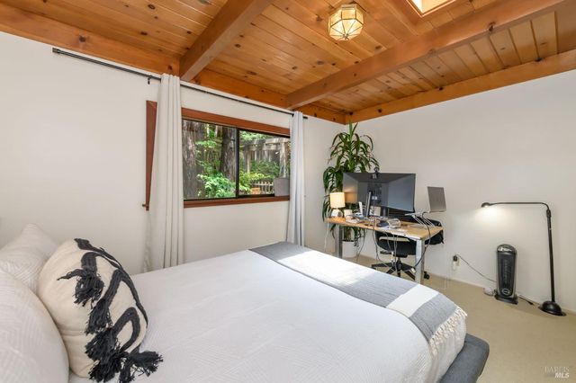 544 Cascade Dr, Mill Valley, CA 94941