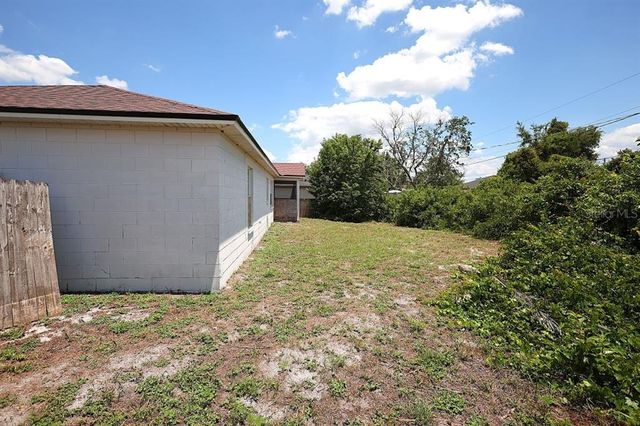2041 SWANSON DRIVE, Deltona, FL 32738
