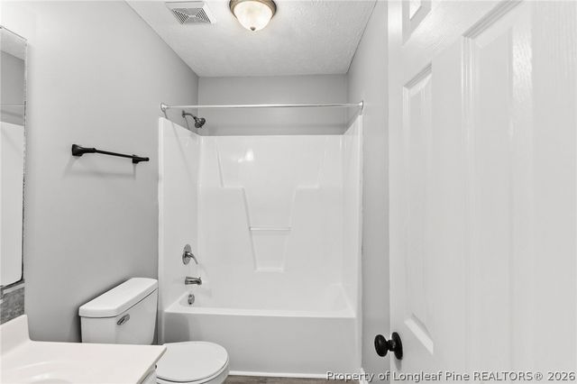 1516 Belews Creek Lane Lane, Fayetteville, NC 28312
