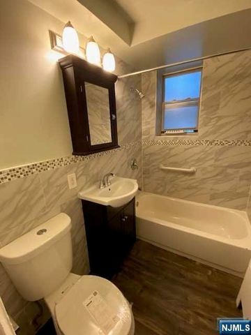 280-320 Oak Street 306TG, Ridgewood, NJ 07450