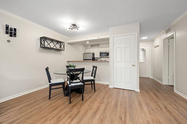 6501 E Hill DR 111, Austin, TX 78731