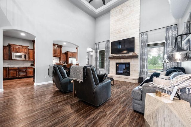 33207 Blue Marlin Drive, Richwood, TX 77515