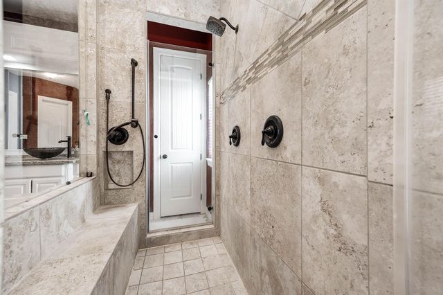 33207 Blue Marlin Drive, Richwood, TX 77515