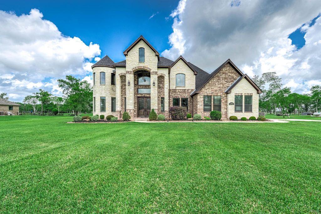 33207 Blue Marlin Drive, Richwood, TX 77515