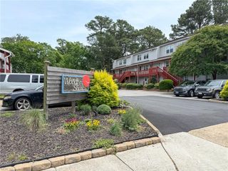 500 Barberton Dr Apt 204, Virginia Beach, VA 23451