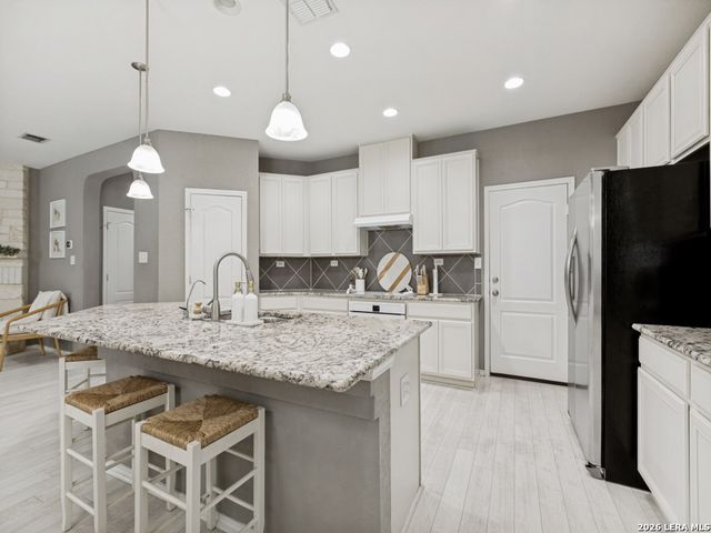 7714 Heavenly Arbor, San Antonio, TX 78254