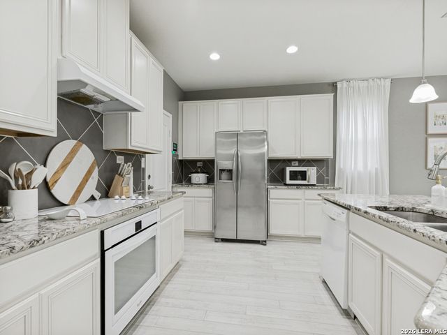 7714 Heavenly Arbor, San Antonio, TX 78254