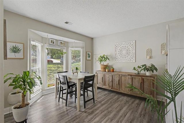 7124 Big Woods Drive, Woodstock, GA 30189