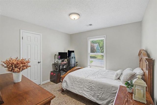 7124 Big Woods Drive, Woodstock, GA 30189