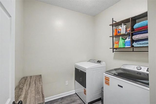 7124 Big Woods Drive, Woodstock, GA 30189