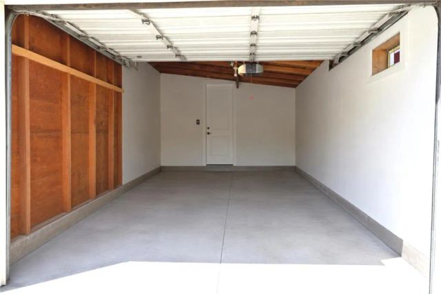 18 W Cypress Avenue, Redlands, CA 92373