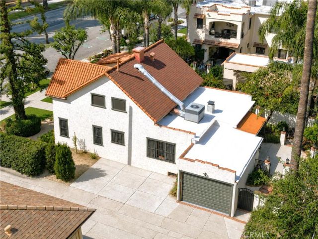 18 W Cypress Avenue, Redlands, CA 92373