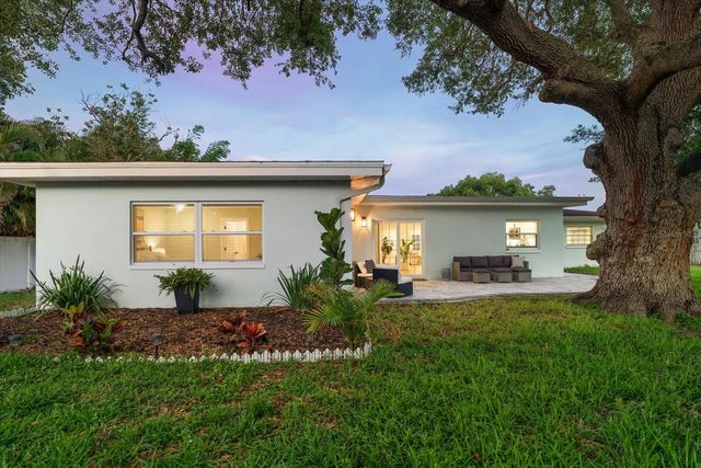 1736 GOLF VIEW DRIVE, Belleair, FL 33756