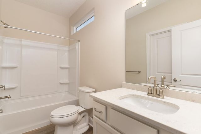 2475 Bartram Lane, Harrison, OH 45030