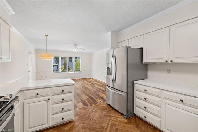 1007 Kings Arms Court, High Point, NC 27262