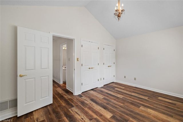 1007 Kings Arms Court, High Point, NC 27262