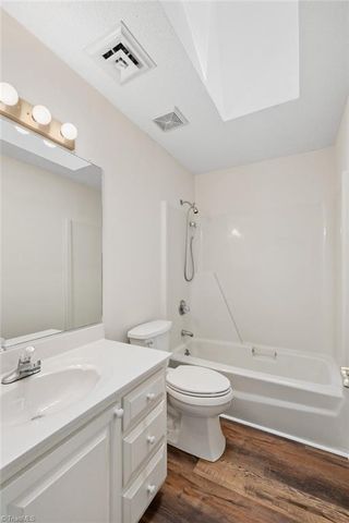 1007 Kings Arms Court, High Point, NC 27262