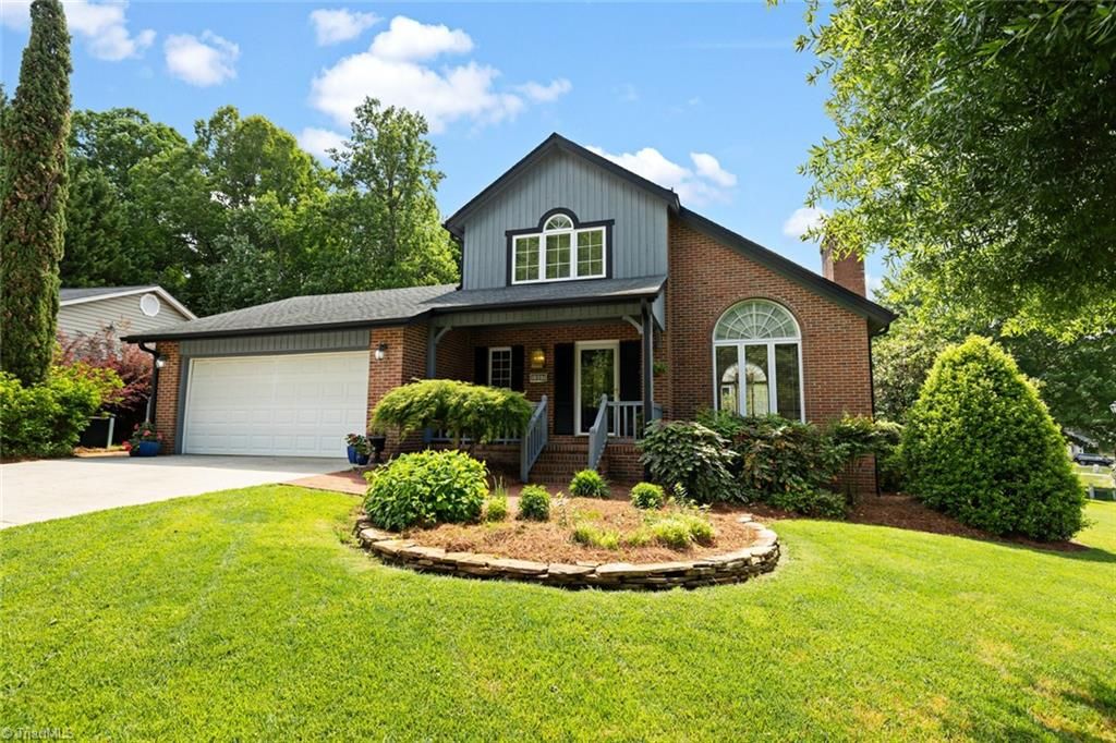 1007 Kings Arms Court, High Point, NC 27262