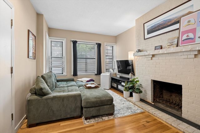 28 Edgerly Rd 2, Boston, MA 02115