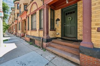 28 Edgerly Rd 2, Boston, MA 02115