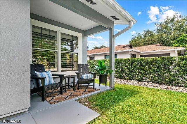 764 94th AVE N, Naples, FL 34108