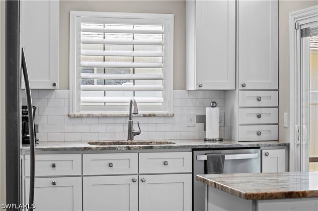 764 94th AVE N, Naples, FL 34108