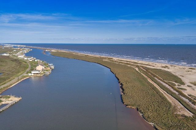 0 Pr 675, Sargent, TX 77414