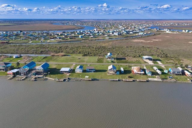 0 Pr 675, Sargent, TX 77414