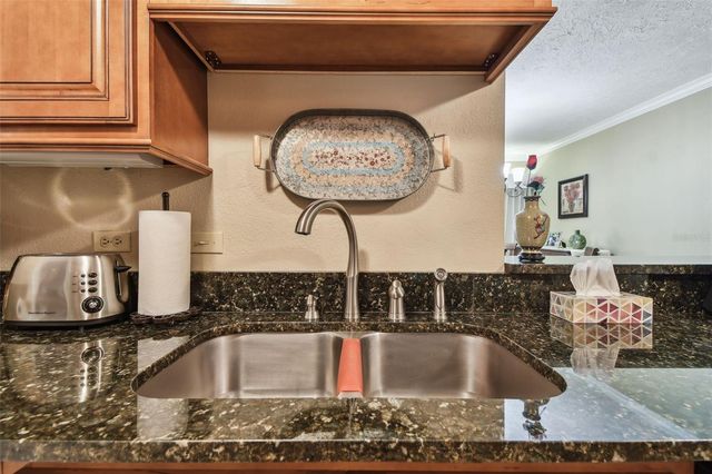 36750 US HIGHWAY 19 N 19308, Palm Harbor, FL 34684