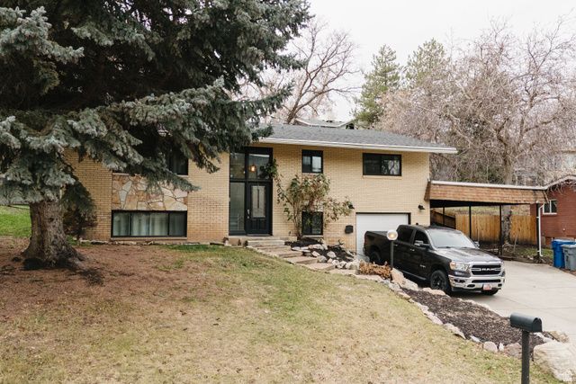 5055 KIWANA DR, South Ogden, UT 84403