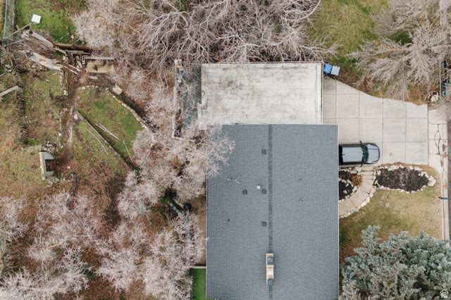 5055 KIWANA DR, South Ogden, UT 84403