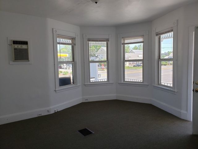 459 King Street 1, Littleton, MA 01460