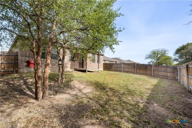 147 Mary Max Circle, San Marcos, TX 78666
