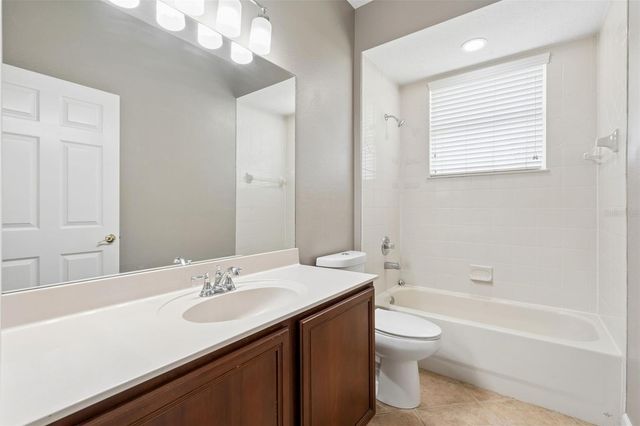 2324 FOLIAGE OAK TERRACE, Oviedo, FL 32766
