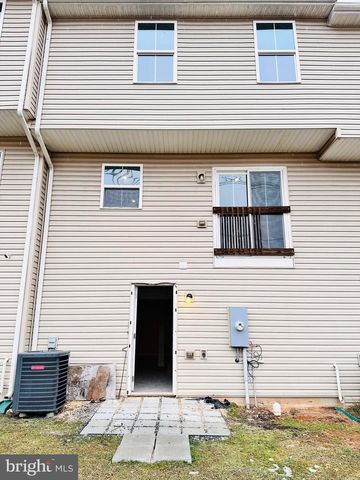 35178 SARA CT, Locust Grove, VA 22508