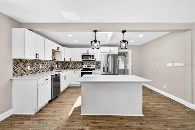 3620 E TAMPA CIRCLE, Tampa, FL 33629