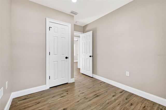 3620 E TAMPA CIRCLE, Tampa, FL 33629