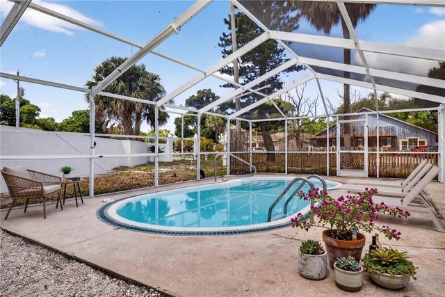 3620 E TAMPA CIRCLE, Tampa, FL 33629